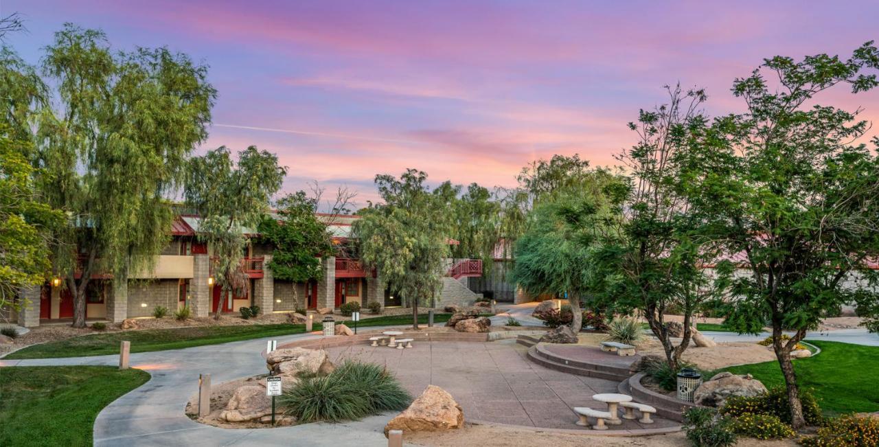 Arizona Christian University Hotel And Conference Center Glendale Exterior photo