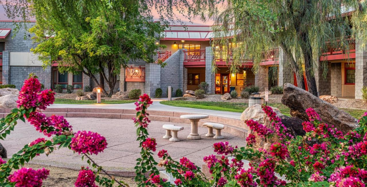 Arizona Christian University Hotel And Conference Center Glendale Exterior photo